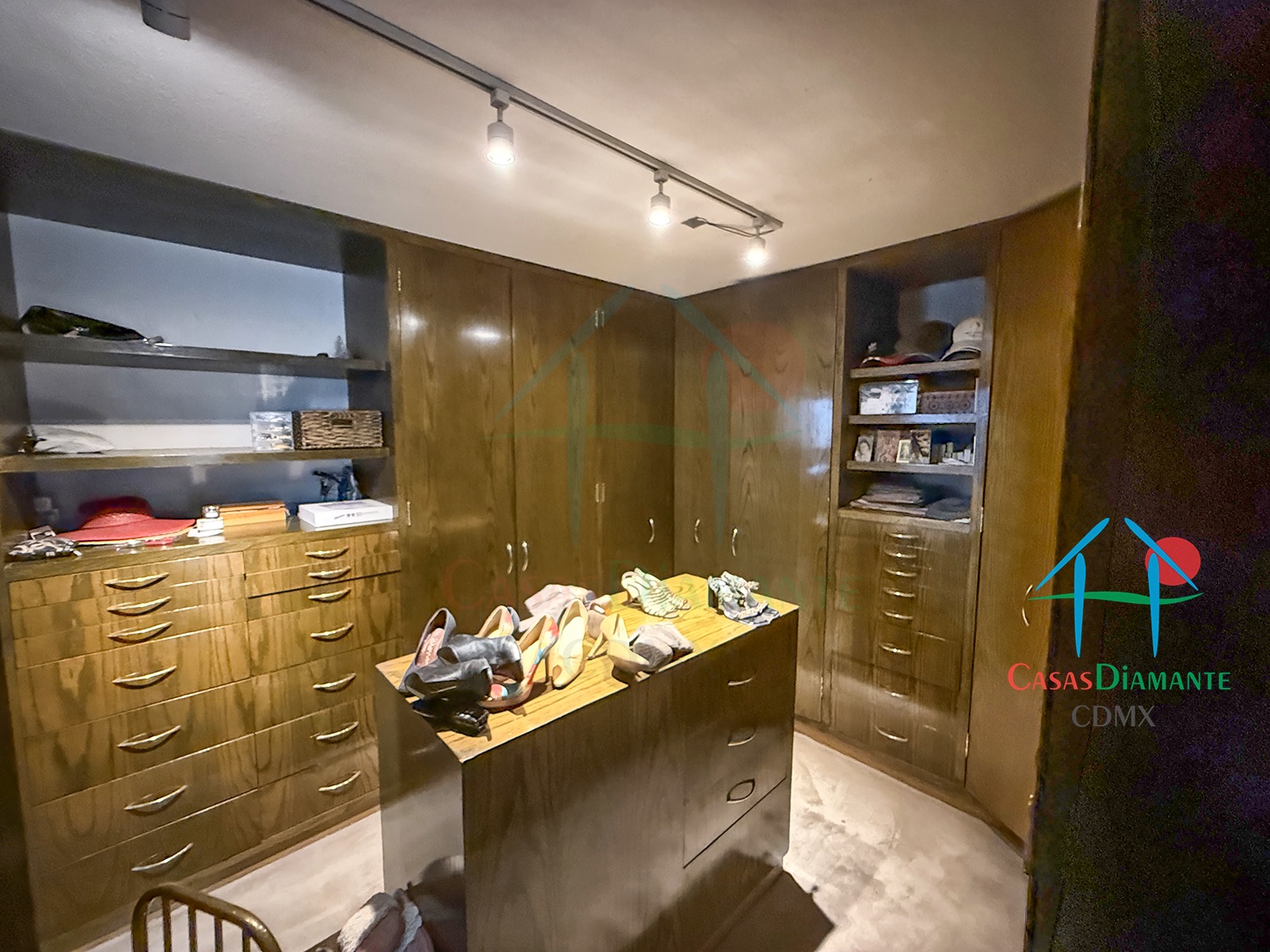 Interlomas Casa Rubén AB - Recámara principal 8